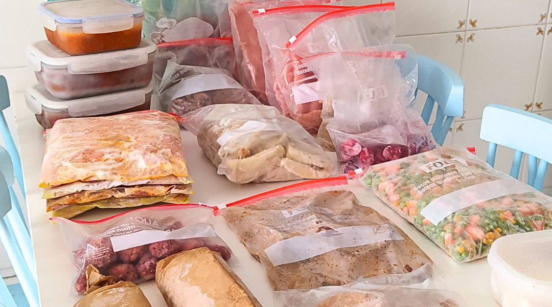 COMIDA RÁPIDA FÁCIL E SAUDÁVEL PARA UM MÊS