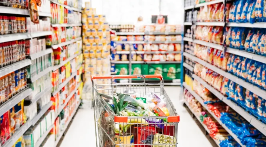 24 Formas de Fazer as Compras Durarem Mais