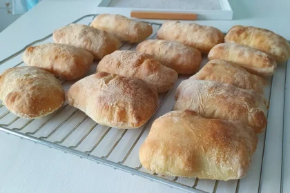 PÃO CIABATTA CASEIRO RECEITA FÁCIL